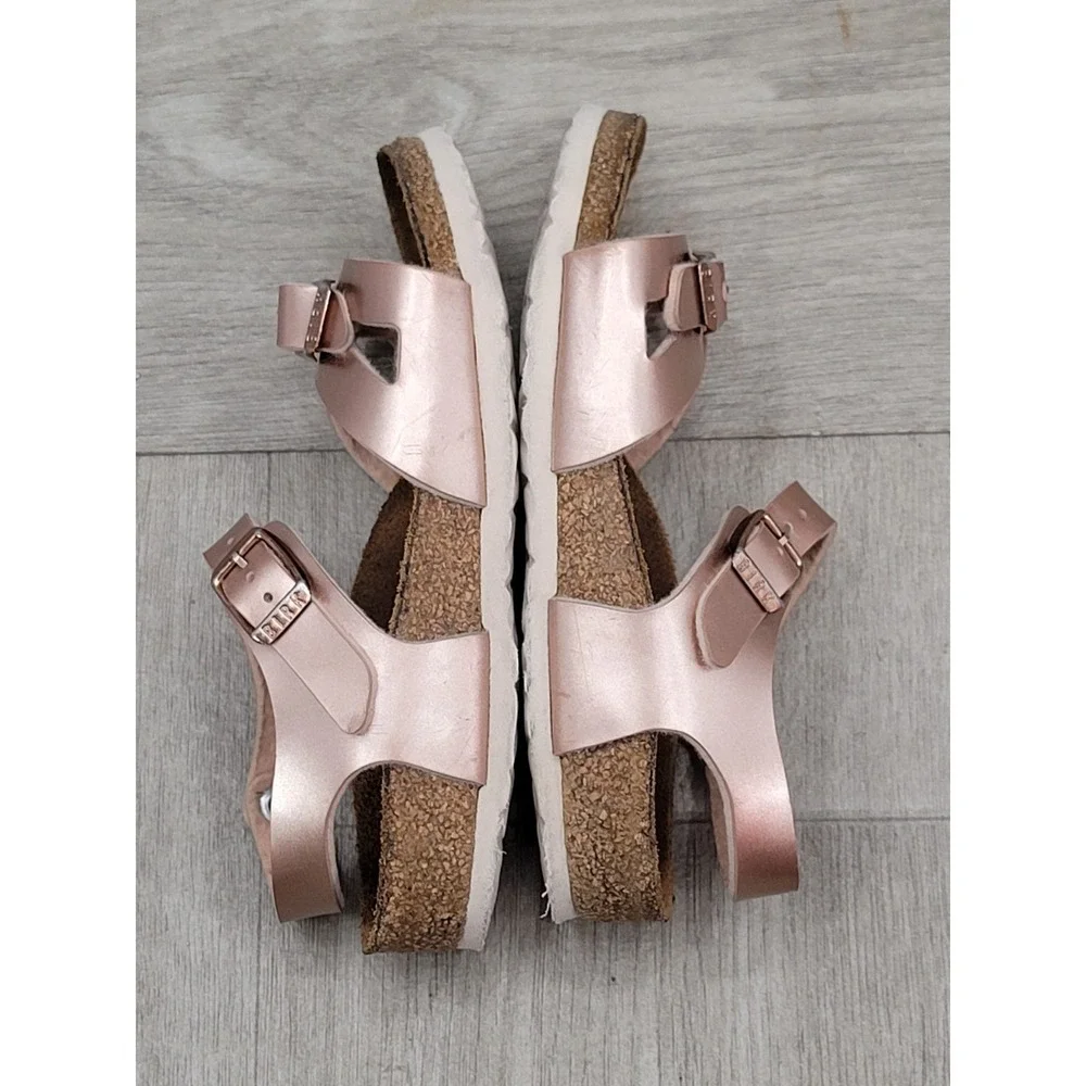 Birkenstock Rio Kids Sandals EU 28 US 10-10.5 Rose Gold Metallic Ankle Strap